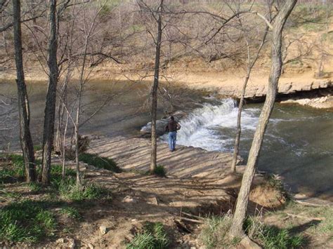 15 Amazing Waterfalls in Kansas - The Crazy Tourist