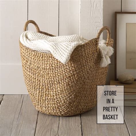 5 Clever Ways to Incorporate Blanket Storage In Your Home - Francois et Moi