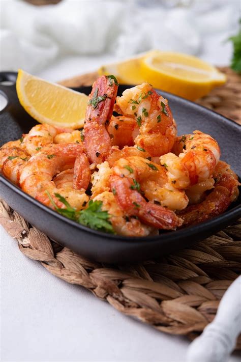 Red Lobster Shrimp Scampi Recipe (Better Than The Restaurant)