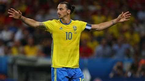 Zlatan Ibrahimović - Zlatan Ibrahimovic Wore Temporary Tattoos To Raise ...