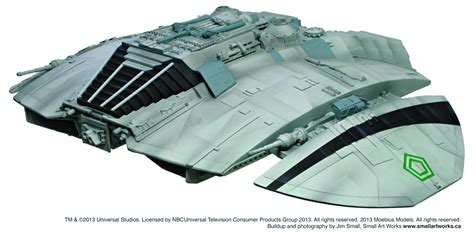 SEP132014 - CLASSIC BSG CYLON RAIDER MODEL KIT - Previews World