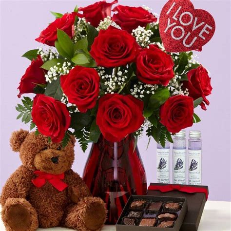 30 Cute Romantic Valentines Day Ideas for Her 2023