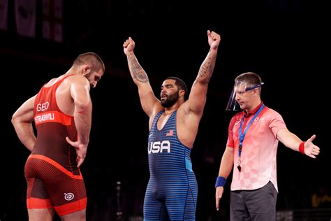 Gable Steveson, Tokyo Olympics Wrestling Gold Medalist, Signs Multi ...