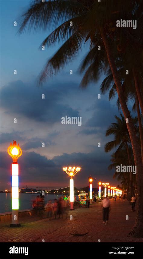 Roxas Boulevard at dusk Manila Bay; Manila; Philippines Stock Photo - Alamy