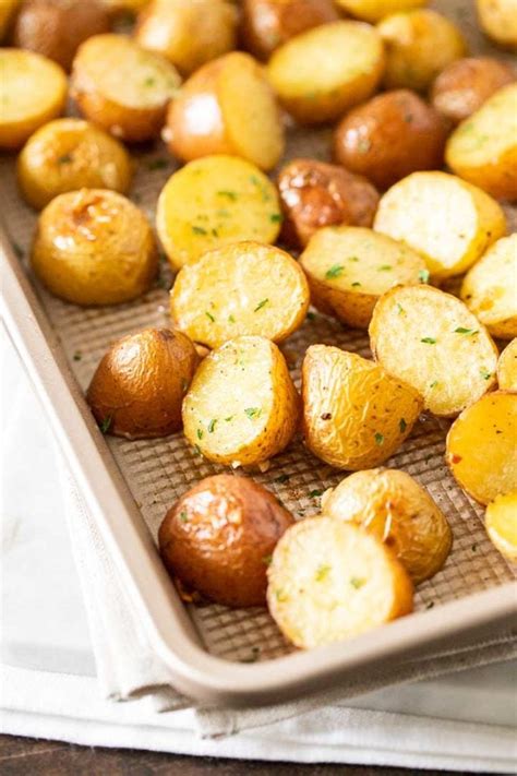 Easy Oven Roasted Potatoes Recipe {Golden & crispy!} - Plated Cravings