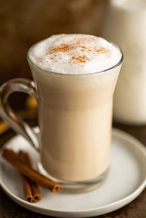 Easy Chai Tea Latte - Baking Mischief