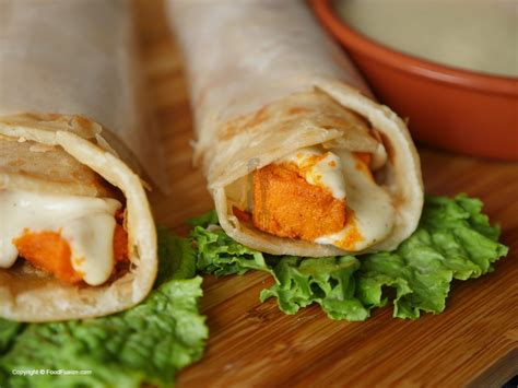 Chicken Cheese Paratha Roll – Food Fusion