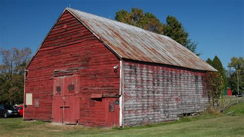 1790 Dutch barn a unique example of local history