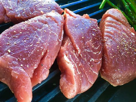 Seared Bluefin Tuna Steaks - Traeger Grills | Recipe | Bluefin tuna ...