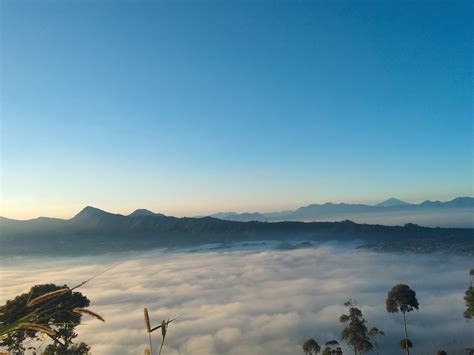 Alam yang Menawan di Gunung Putri Lembang: Destinasi Ideal untuk ...