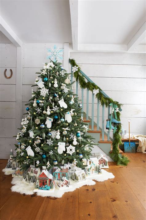 How to Up Your Tree Game for Christmas – My List of Lists