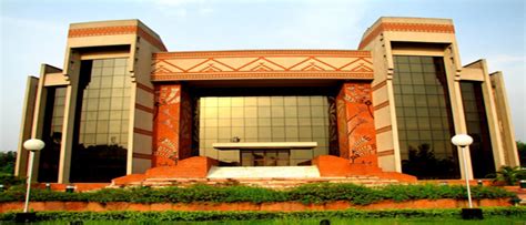 IIM Calcutta - Programmes Offered, Fee Structure, Admission Process @byjus