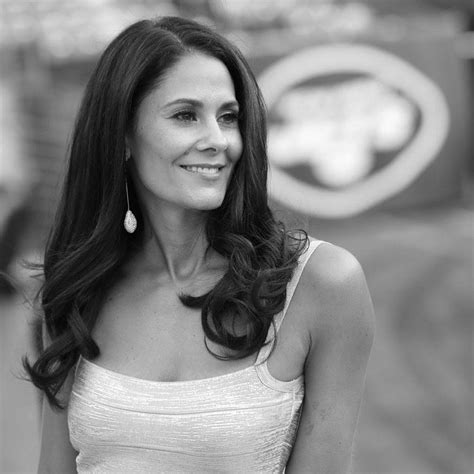 Tracy Wolfson - CBS Sports : r/hot_reporters