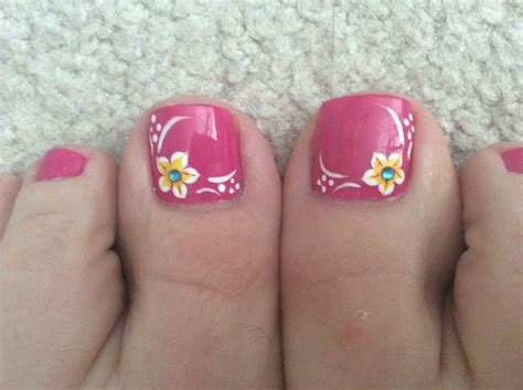 Another summer pedicure | Flower toe nails, Pedicure designs toenails ...