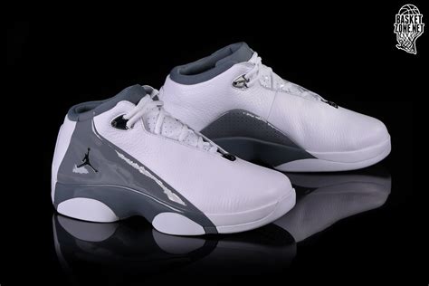 NIKE AIR JORDAN JUMPMAN TEAM FLOW RETRO WHITE COOL GREY