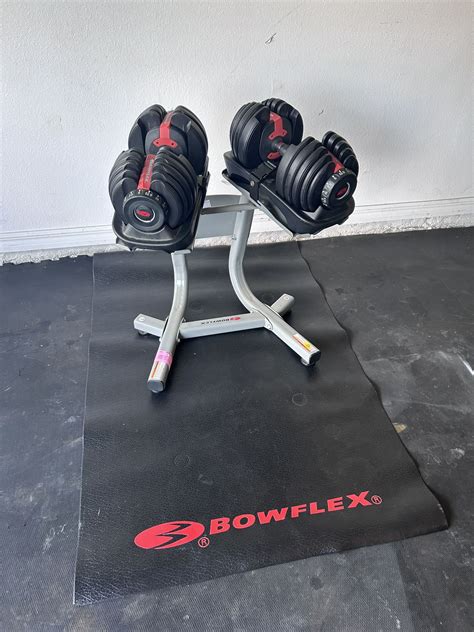 Bowflex Selecttech 552 Adjustable Dumbbells (pair) With Stand And Mat ...