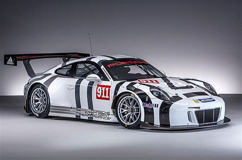 Porsche 911 GT3 R is a Turnkey Racing Car Based on the 911 GT3 RS