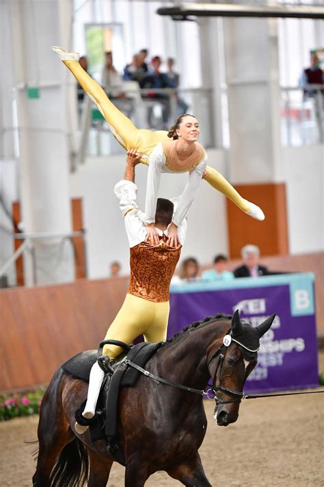 Vaulting on the World Stage | US Equestrian