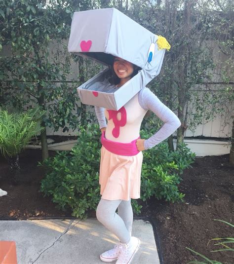 DIY Pearl costume … | Homemade halloween costumes, Spongebob halloween ...