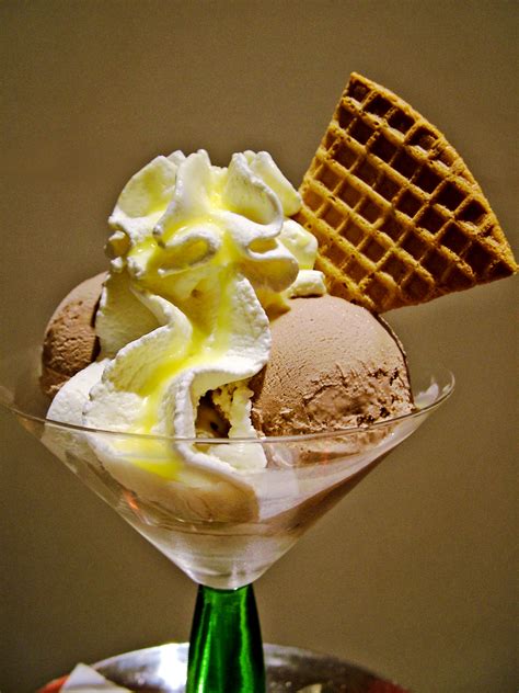 i am what i am: everybody loves ice cream