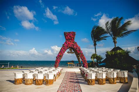 Pin by Cecilia Hines on Destination wedding | Dreams riviera cancun ...