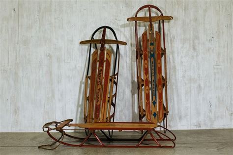 vintage sled - Provenance