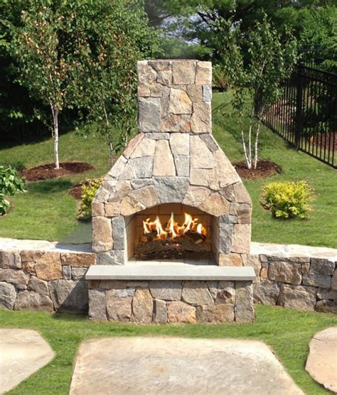 Outdoor Flagstone Fireplace – Mriya.net