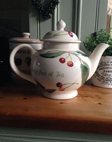 Emma Bridgewater Kitchen Garden Cherry Four Cup Teapot | Emma ...