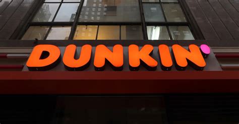 Dunkin’ Brands to Close 800 U.S. Stores in 2020 | Wealth Management