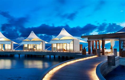 W Maldives Review