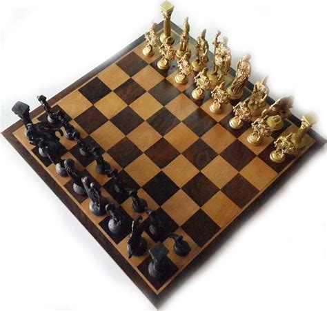 Brass Chess Coins With Wooden Board at Rs 6100/piece(s) | Chess Coins ...