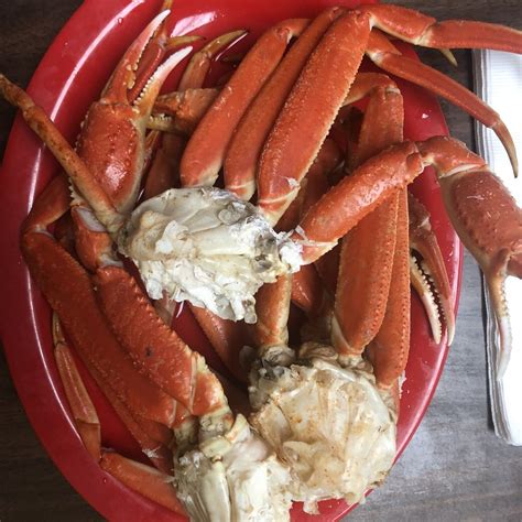 CRAB LEG NIGHT AT PALACE CASINO RESORT IN BILOXI, MISSISSIPPI! BUFFET ...