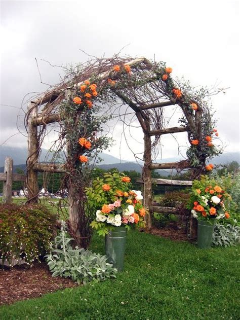 36 Fall Wedding Arch Ideas for Rustic Wedding | DPF