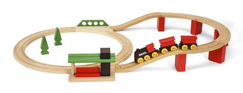 Buy BRIO World Classic Deluxe Wooden Railway Train Set - Ages 2 Online ...