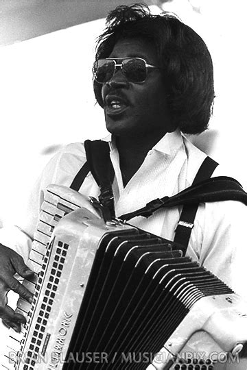 Buckwheat Zydeco - MUSICIANPIX