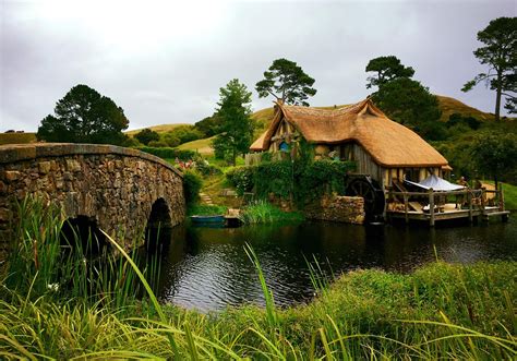 Hobbiton Village, New Zealand – LIVETHEDREAMWITHTORI