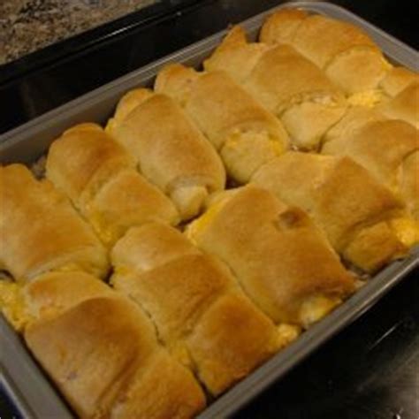 Crescent roll casserole