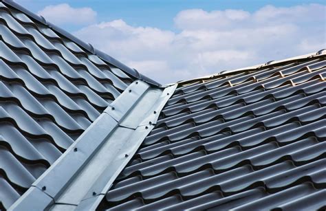 4 Types of Metal Roofing Materials with Pros, Cons, and Cost Comparison