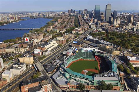 Fenway Park: The Complete Guide