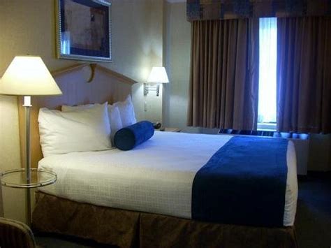 MARCO LAGUARDIA HOTEL & SUITES $168 ($̶2̶1̶5̶) - Updated 2022 Prices ...