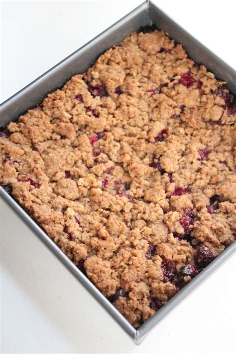 Healthier cranberry crumble bars | Eat Good 4 Life