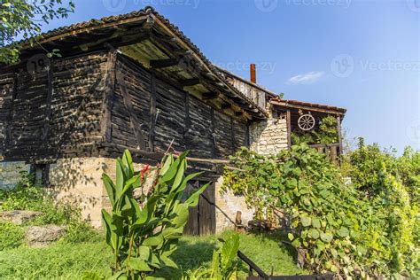 Old village house 10280143 Stock Photo at Vecteezy