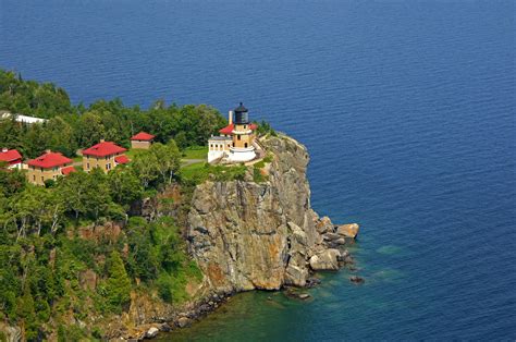 Split Rock Lighthouse in MN, United States - lighthouse Reviews - Phone ...