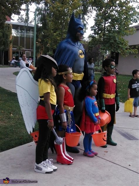 Justice League Group Costume | Best DIY Costumes - Photo 2/5