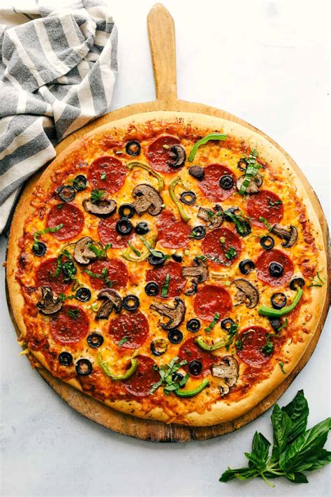 The Easiest Homemade Pizza Ever | recipecritic