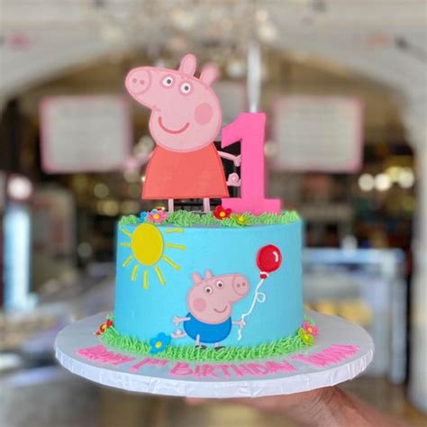 Peppa Pig Cake | Charly's Bakery