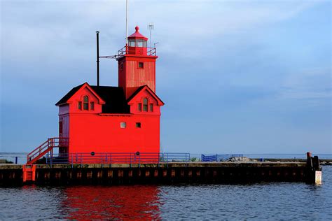 Big Red Lighthouse at Holland Michigan #2 Photograph by Rosemarie ...