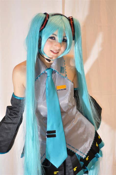 Hatsune Miku Naked Cosplay – Telegraph