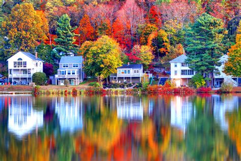 New England Fall Foliage Central 2019 | A Travel Guide