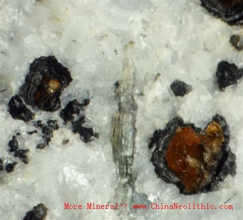 Pigeonite-Pigeonite-Mineral Photos-Mineral Encyclopedia-Neolithic ...